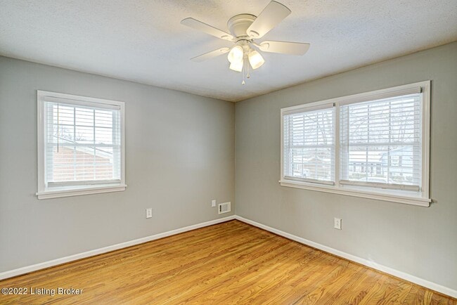 Building Photo - Dellwood Dr.