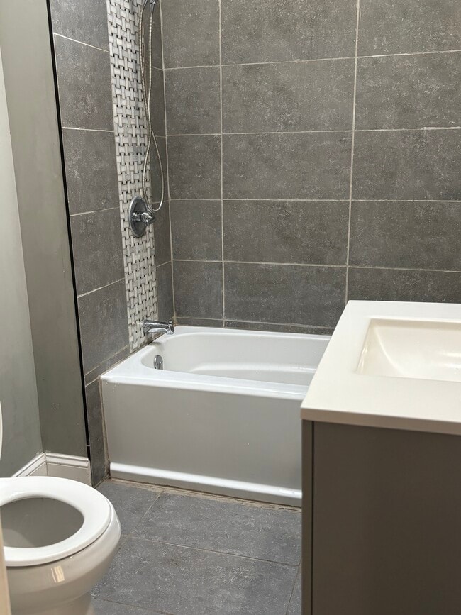 Building Photo - 61 Allendale St