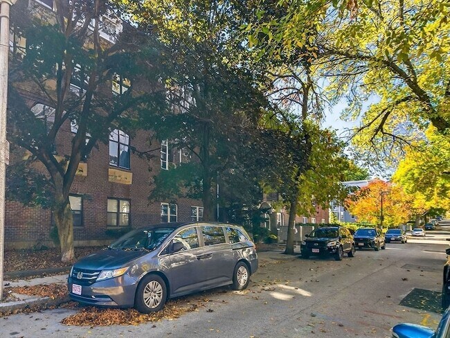 Building Photo - 59-69 Msgr Patrick j Lydon Way Unit 311