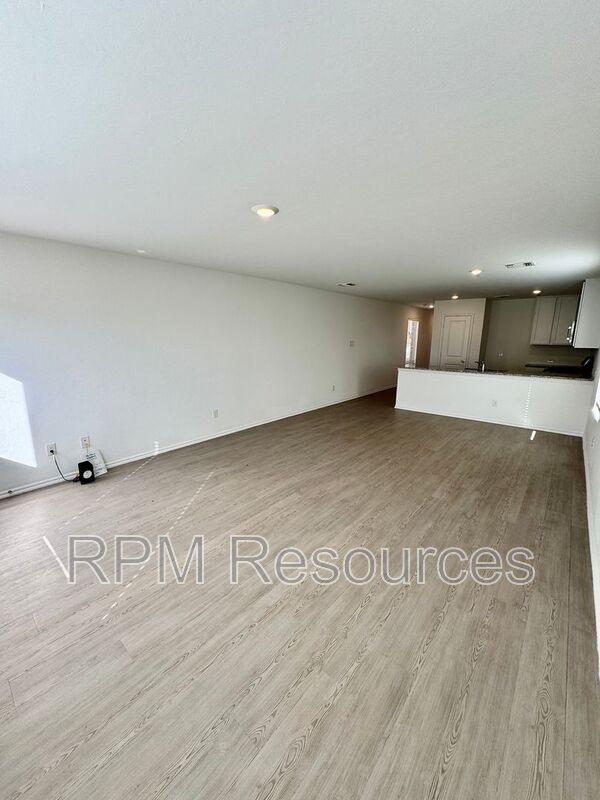 Building Photo - 3230 NW 147th Ter