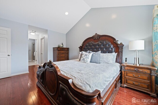 Building Photo - 2456 Canterbury Ln