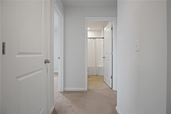 Building Photo - 137 Piave St