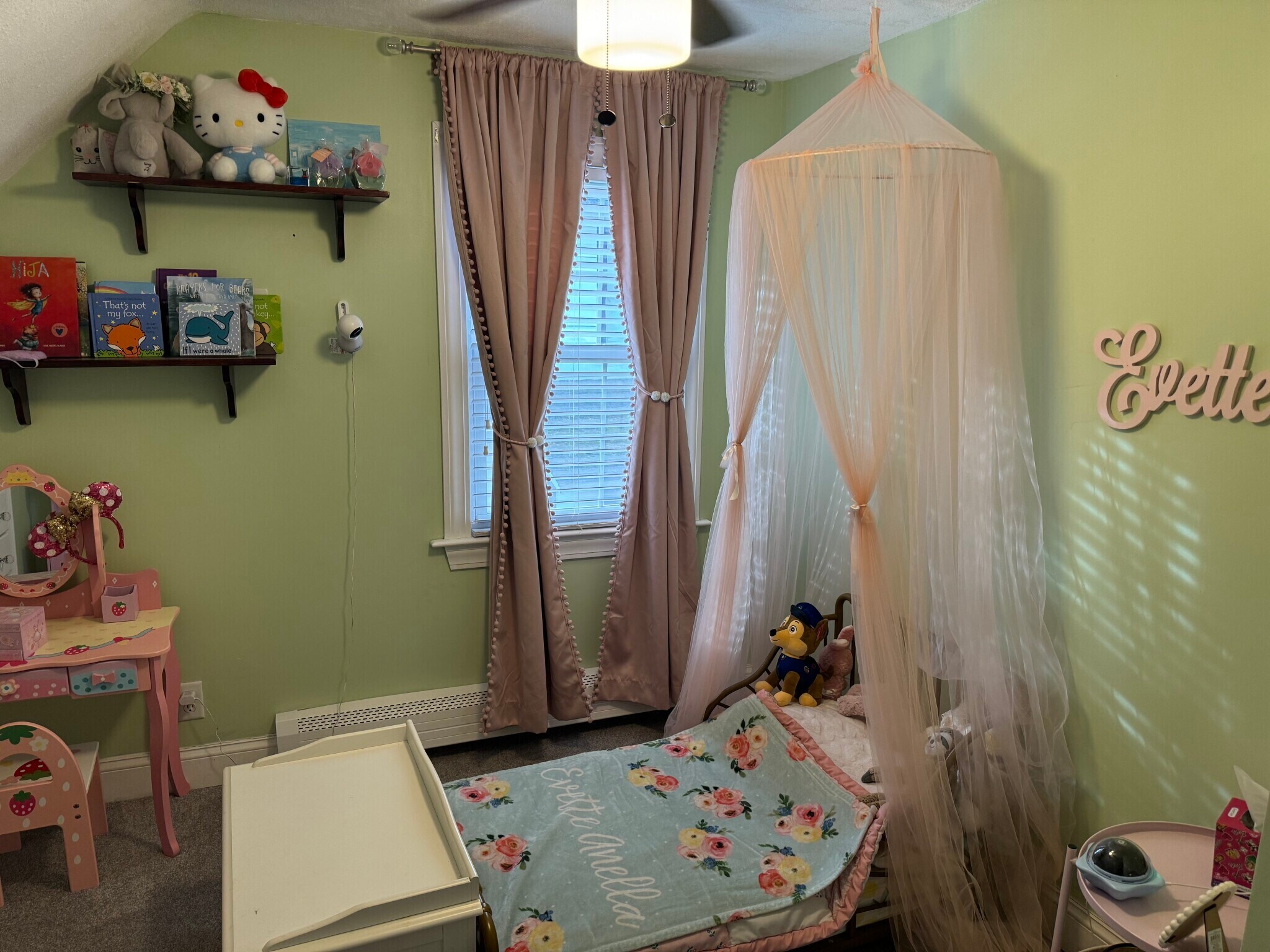 Building Photo - 23 Tiverton Pky