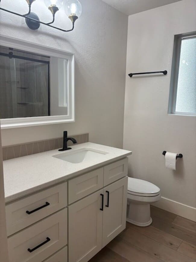 Building Photo - Duplex in Post Falls