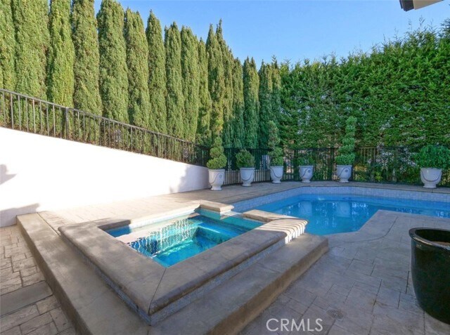 Building Photo - 30150 Palos Verdes Dr W