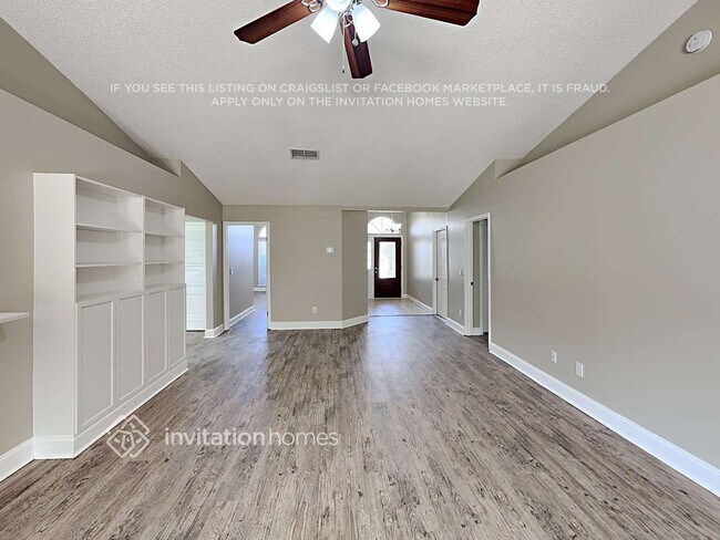 Building Photo - 1250 Pirates Cove Ln