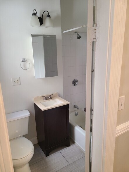 Building Photo - 38 Hemenway St