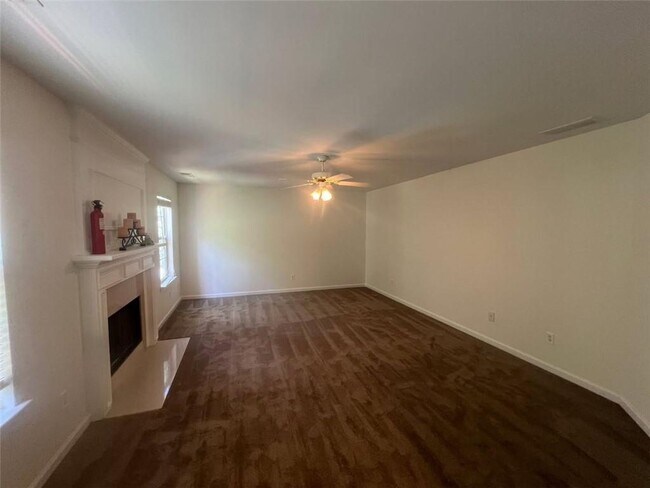 Building Photo - 421 Holland Springs Dr NW