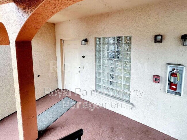 Building Photo - 4172 Castilla Circle