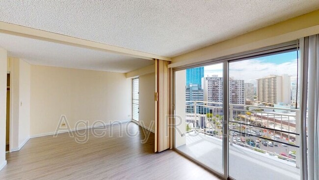 Building Photo - 1655 Makaloa St