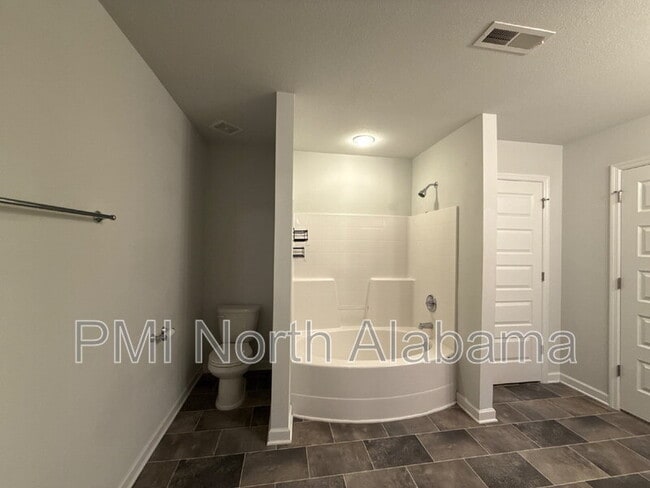 Building Photo - 101 Winstead Cir