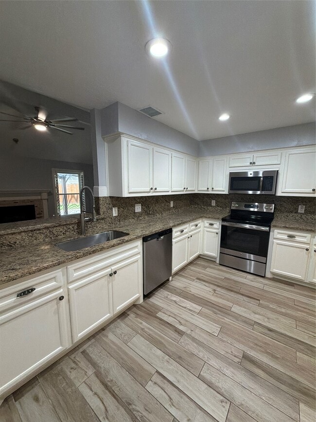 Building Photo - 4126 Park Douglas Dr