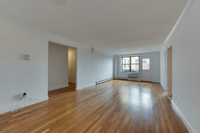 Building Photo - 101 Jackson Ave