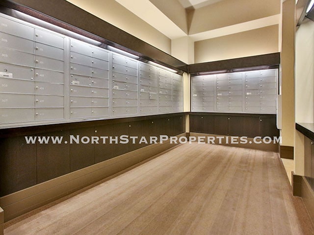 Building Photo - Beautiful Meriweather Condo with Spectacular Views