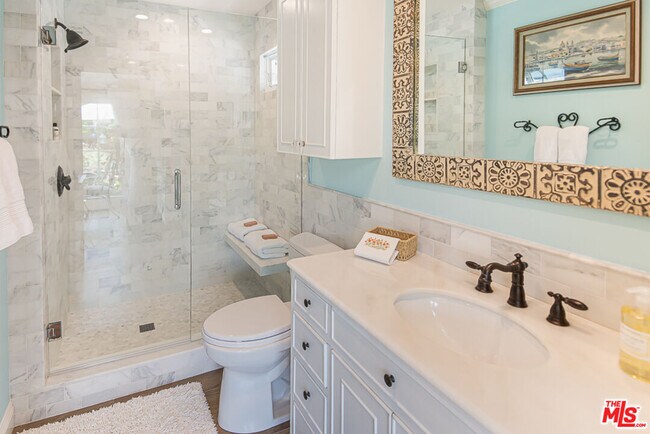 Building Photo - 16036 W Junaluska Way