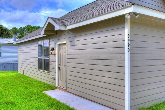 Building Photo - 12041 NELLWOOD-