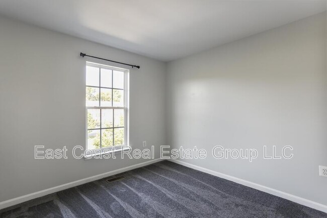 Building Photo - 314 Starkey's Landing
