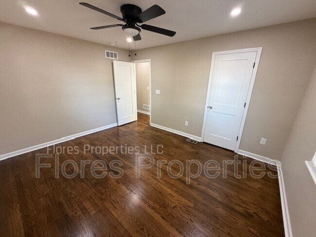 Building Photo - 3181 Gerbert Rd
