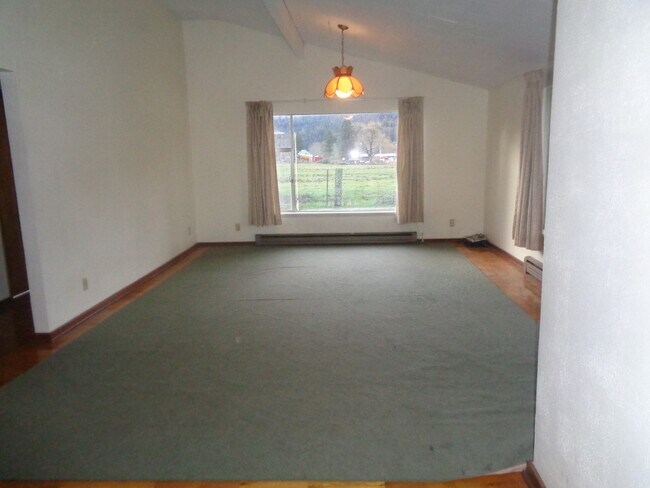 Building Photo - Breath of Fresh Air