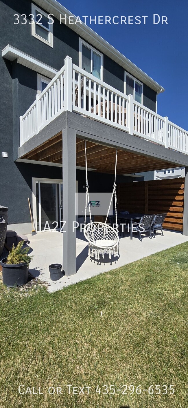 Building Photo - 3332 S Heathercrest Dr