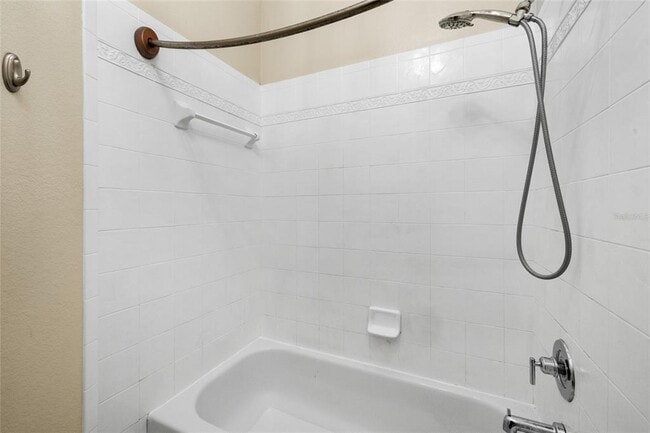 Building Photo - 37250 Embassy Pk Ln