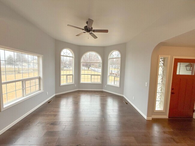 Building Photo - 4 Bedroom, 2 Bath in Pine Grove