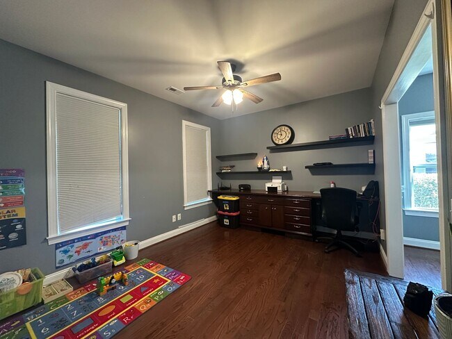 Building Photo - 509 Blue Angel Ct