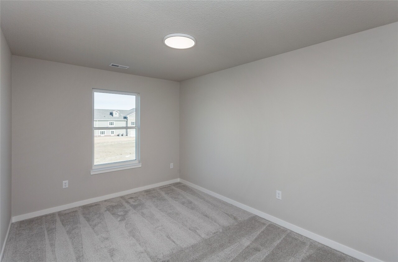 Building Photo - 6105 Tungsten Dr