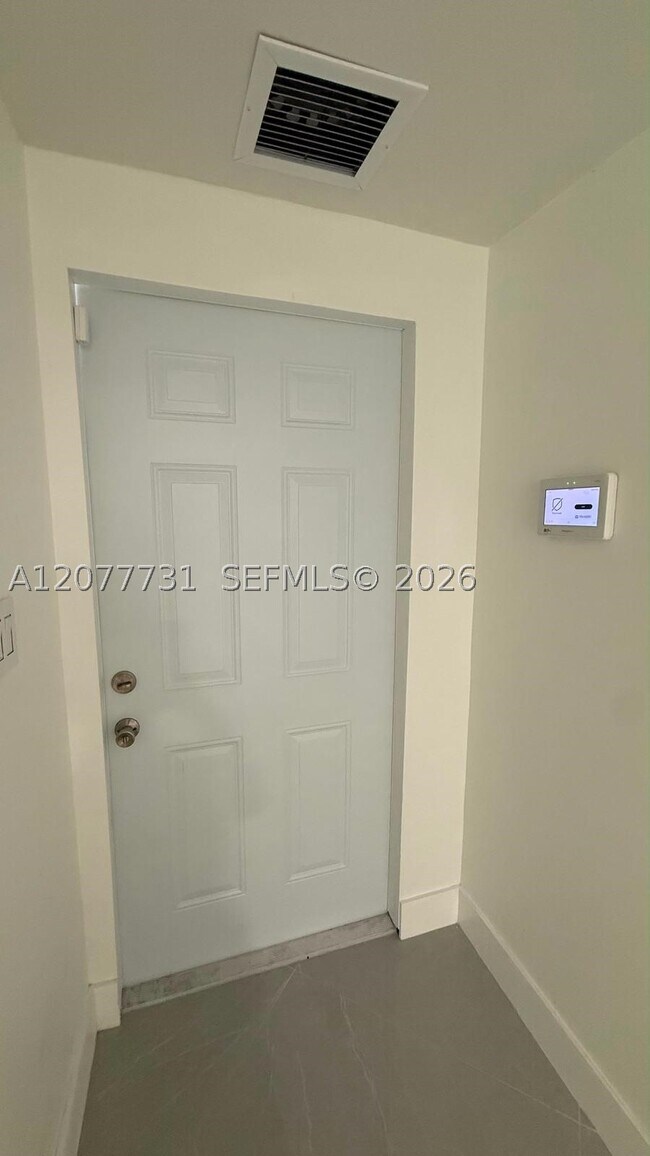 Building Photo - 305 NE 58th St