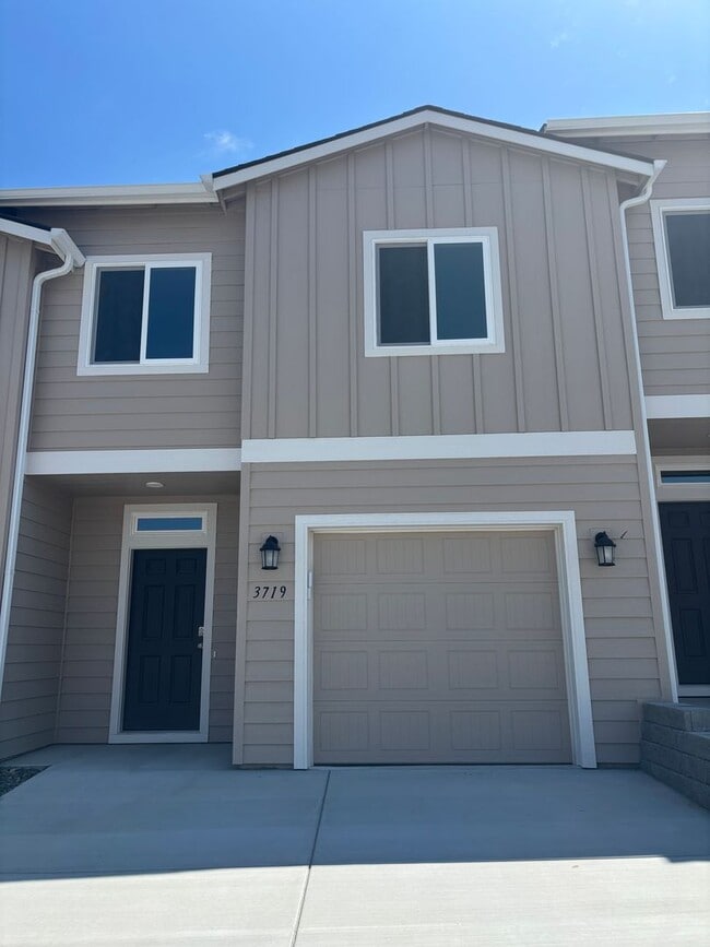 Primary Photo - Brand New Townhome!