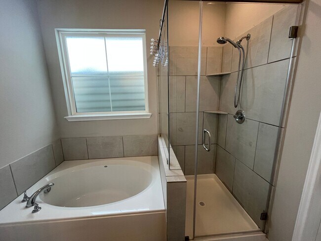 Building Photo - Brand New 2024 Stylecraft Home | 3 Bed | 2...