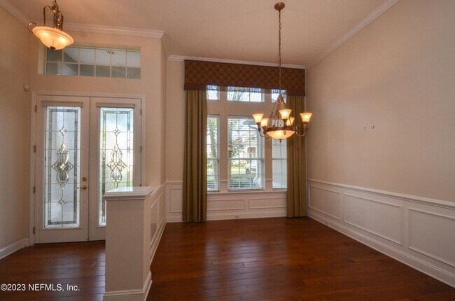 Building Photo - 11712 Blackstone River Dr