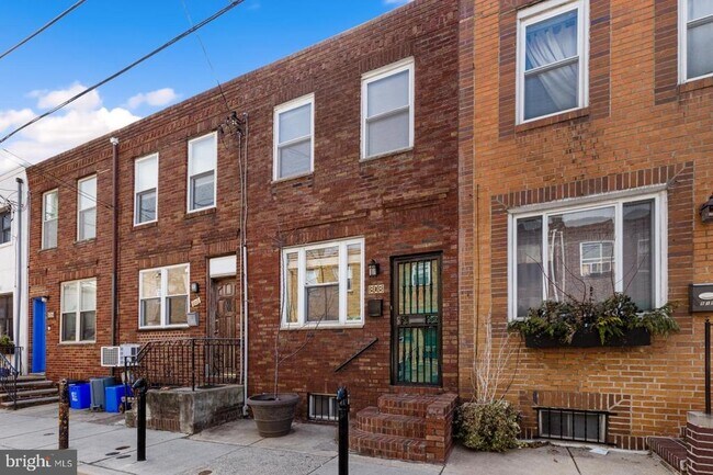 Building Photo - 808 Sears St