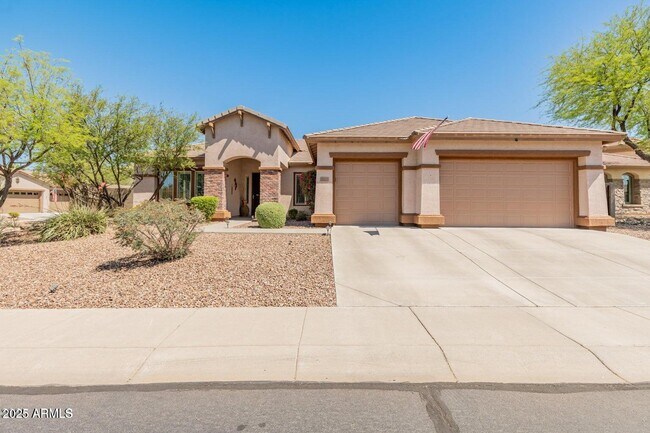 Building Photo - 2222 W Morse Ct