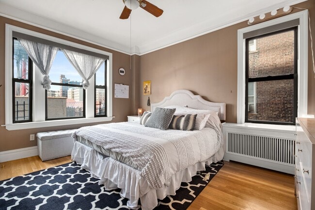 Primary Photo - 514 W 110th St