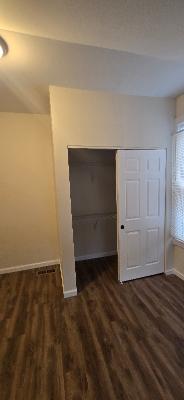 Building Photo - 4344 Decoursey Ave