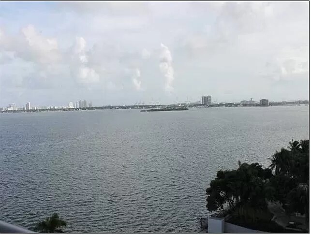 Balcony to Biscayne Bay - 600 NE 36th St