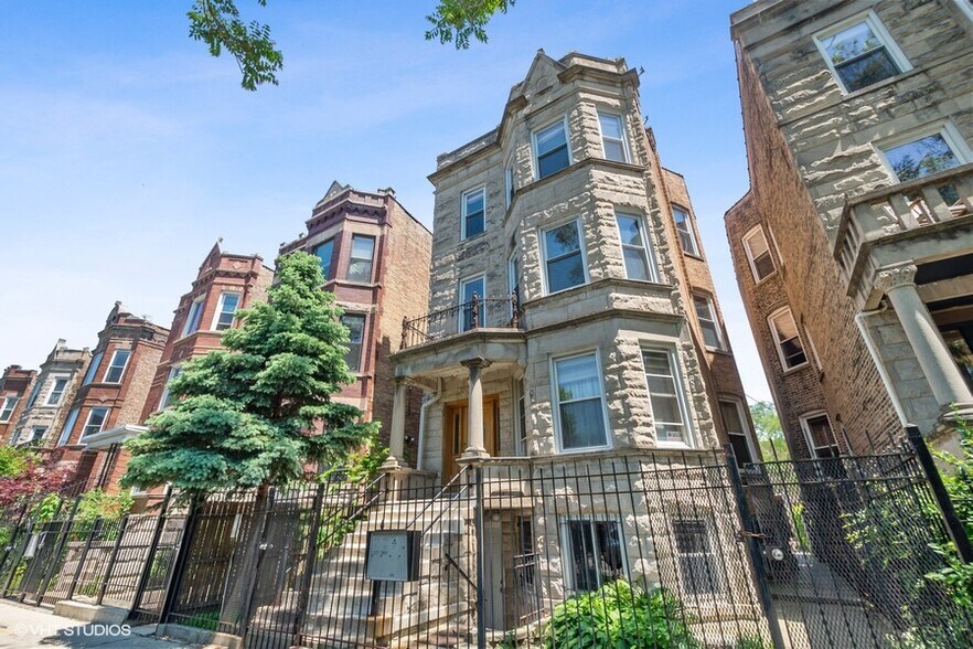 Primary Photo - 1435 N Washtenaw Ave