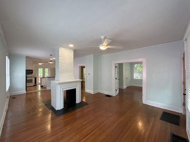 Building Photo - COMING SOON-Come see this historic house in Wesley Heights!