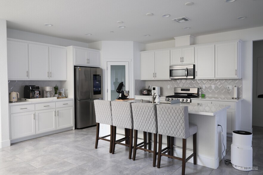 Building Photo - 5446 Trimonti Cir