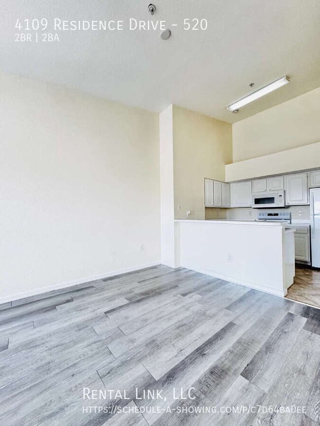 Building Photo - 4109 Residence Drive