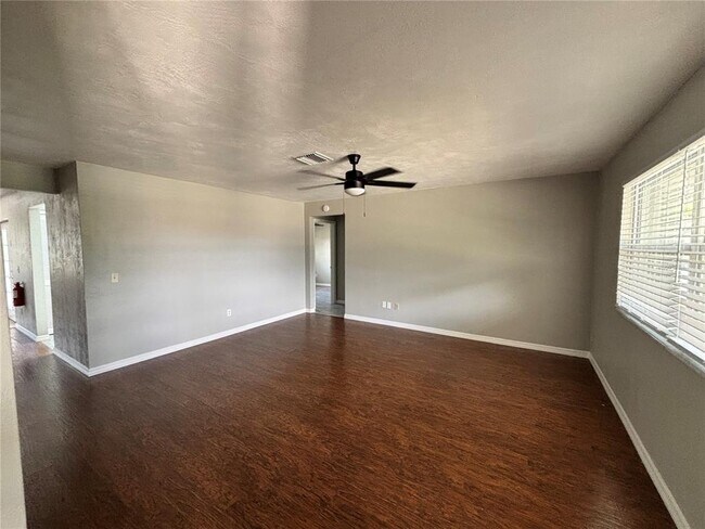 Building Photo - 1187 Malone Ct