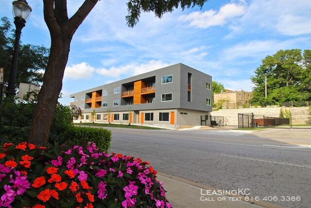 Building Photo - Twenty9 Gillham