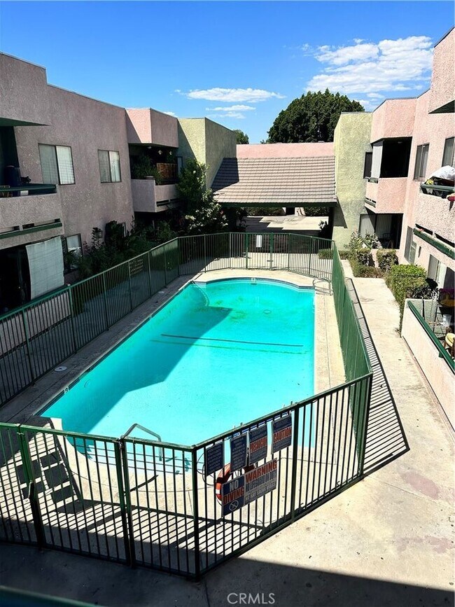 Building Photo - 14801 Nordhoff St