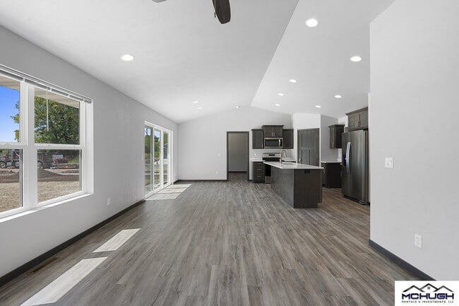 Building Photo - 1607 Freedom Meadows Dr