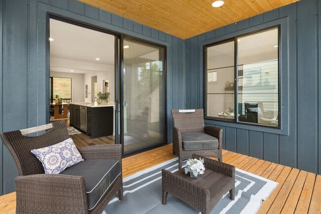 Building Photo - MAJOR RENT REDUCTION Brand New 4-Bedroom H...
