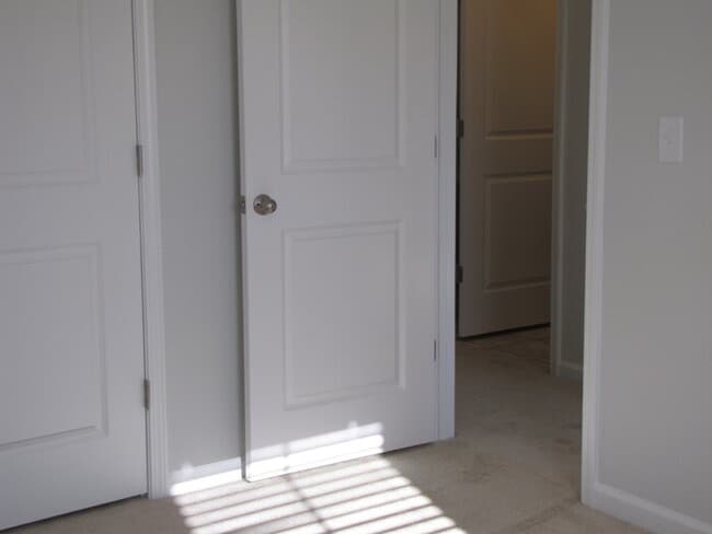 Building Photo - 851 Bristol Bridge Dr