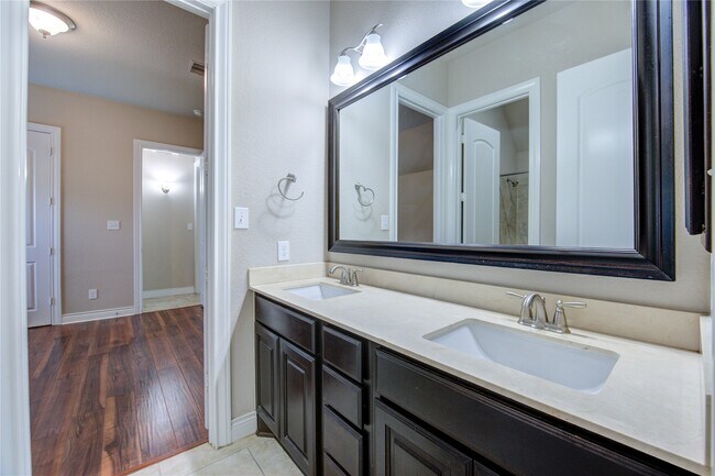 Building Photo - 29103 Erica Lee Ct