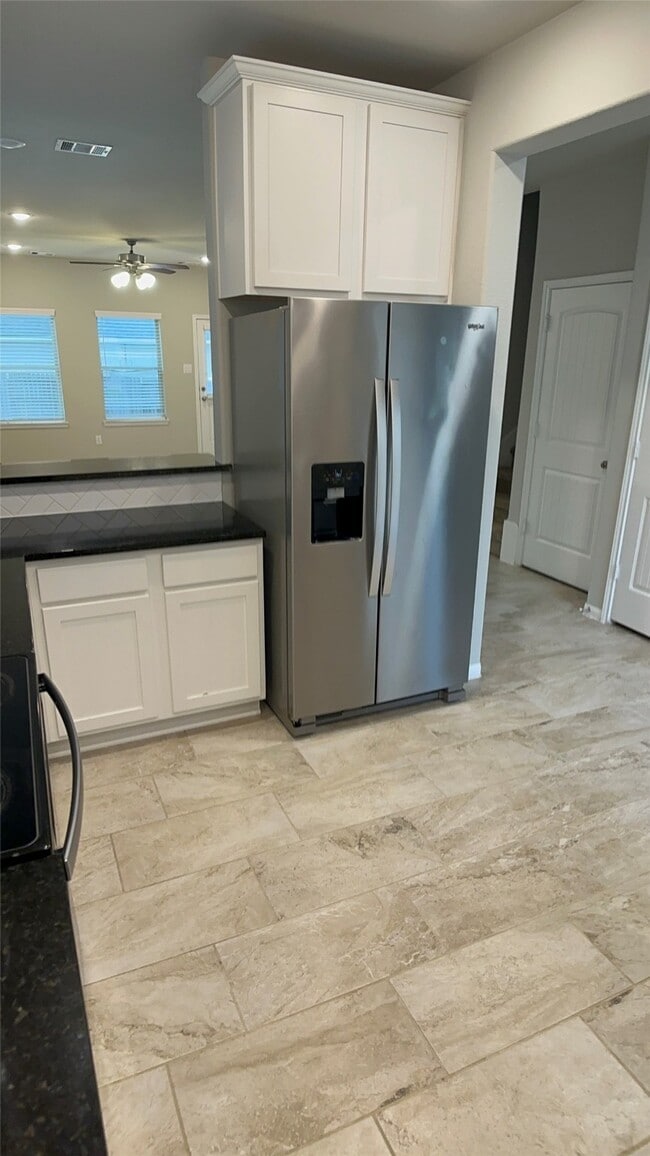 Building Photo - 13238 Enchanted Way Dr