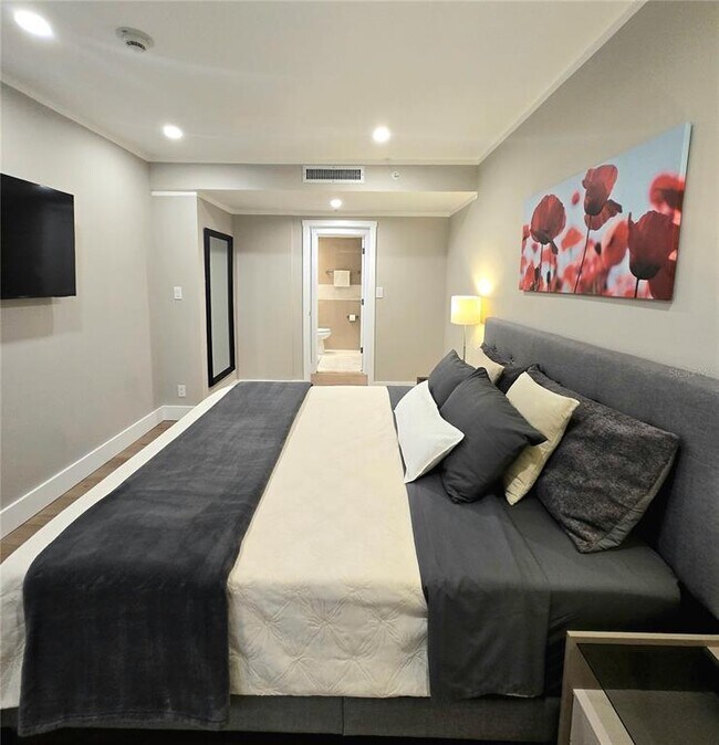 Building Photo - 36750 US Hwy 19 N